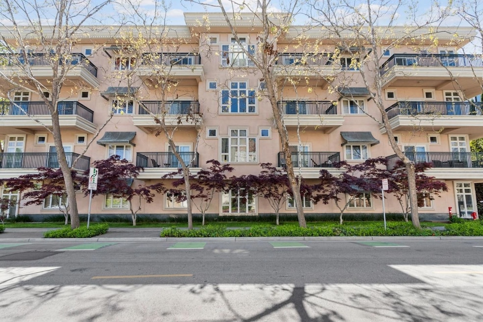 200 Sheridan Ave unit 301, Palo Alto, CA 94306 - photo 1
