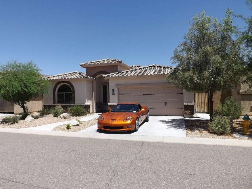 FANTASTIC FAMILY AND/OR VACATION HOME!