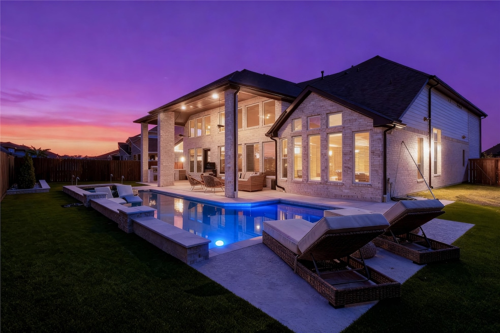 Imagine this being your nightly relaxation retreat!