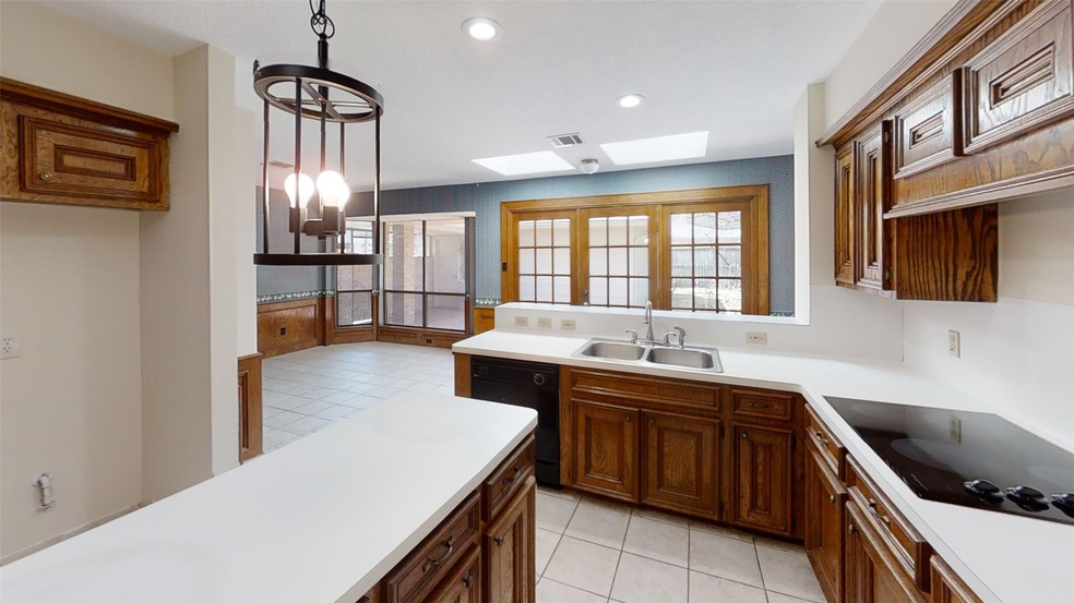 15703 Woodcroft Dr, Houston, TX 77095 - photo 1