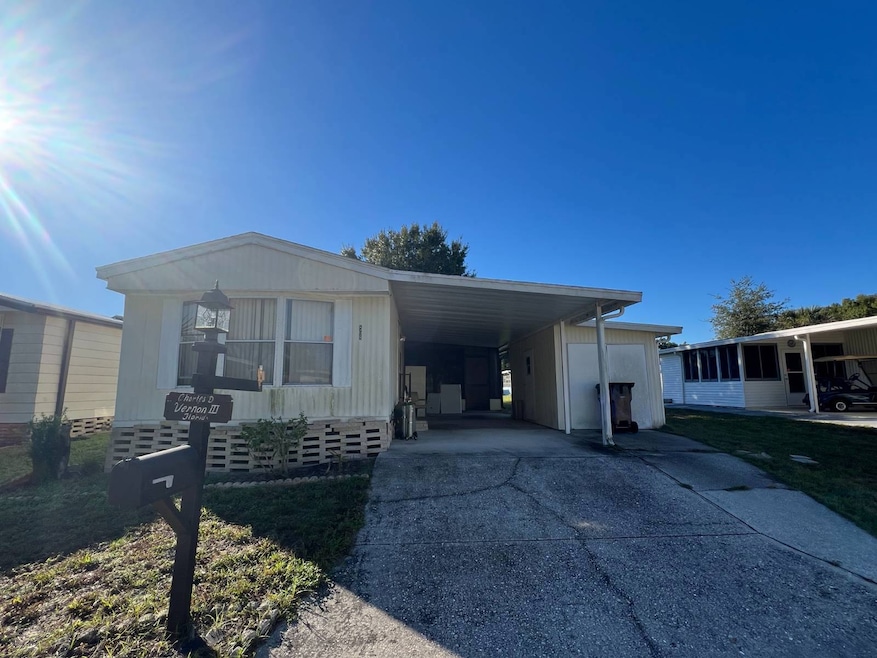 868 Sandtrap Cir, Winter Haven, FL 33881 - photo 1