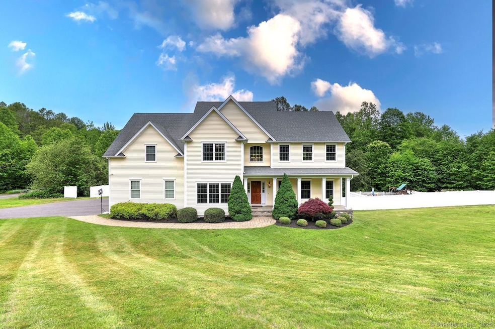 2 Butternut Ridge Rd, Oxford, CT 06478 - photo 1