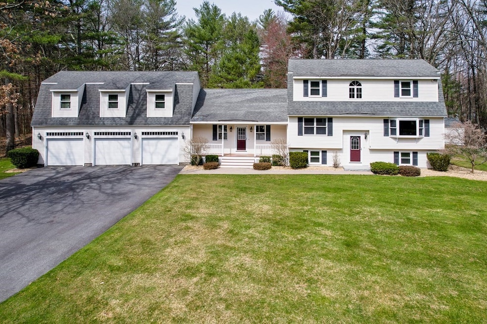 9 Daniel Finn Cir, Billerica, MA 01821 - photo 1