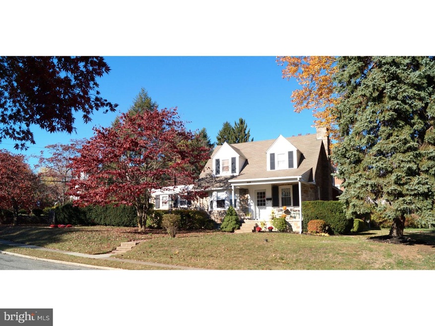 963 Sara Dr, Springfield, PA 19064 - photo 1