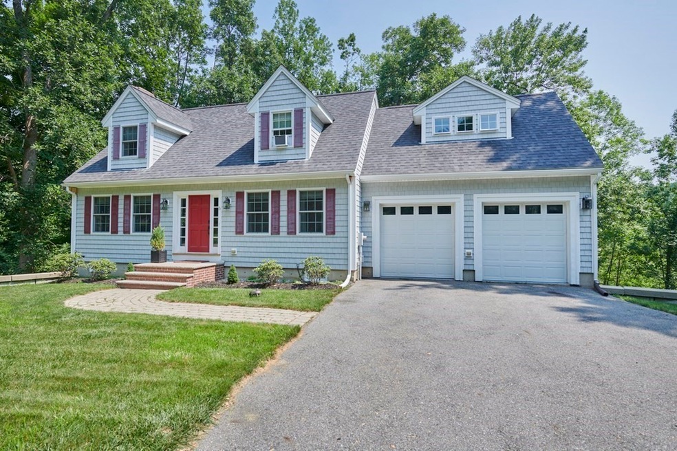 5 Broad St, Merrimac, MA 01860 - photo 1