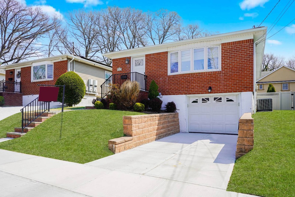 Pending $878,000