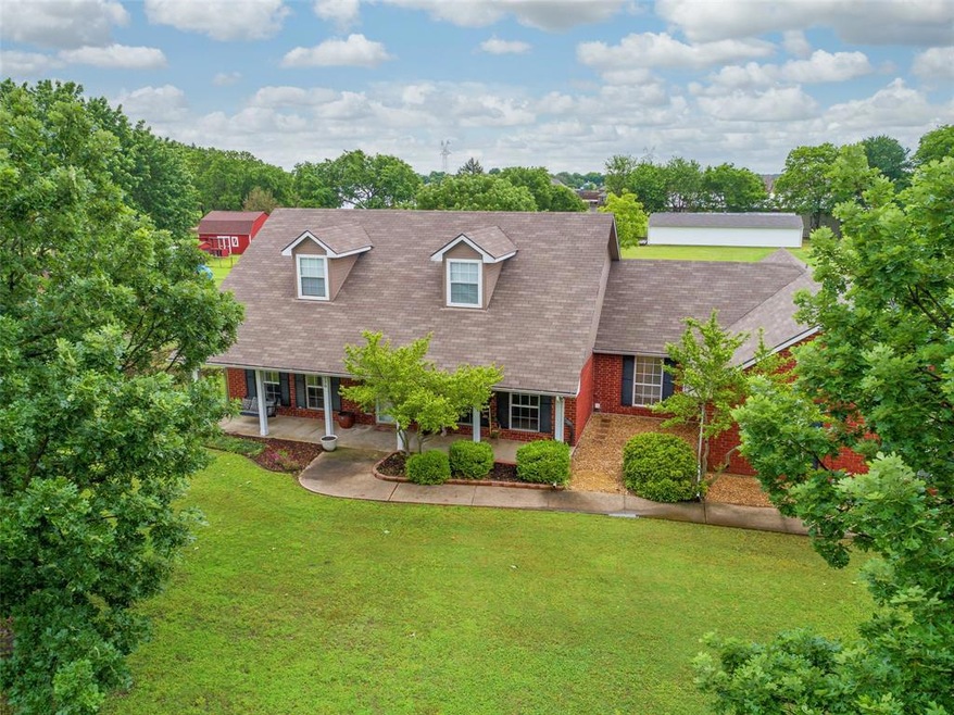 936 Twin Oaks Dr, Wylie, TX 75098 - photo 1