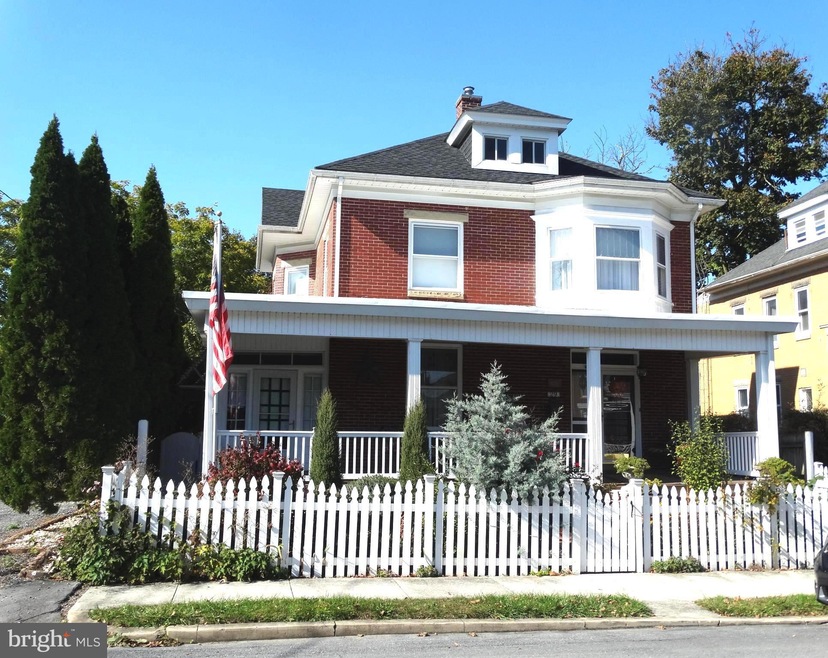 29 Glen St, Chambersburg, PA 17201 - photo 1
