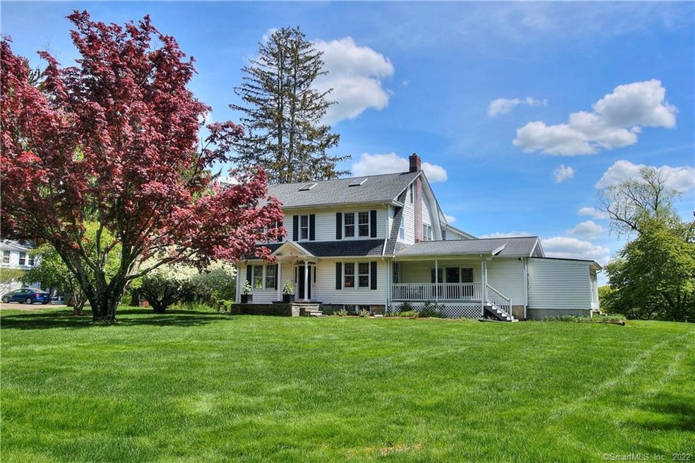 18 Black Rock Turnpike, Redding, CT 06896 - photo 1