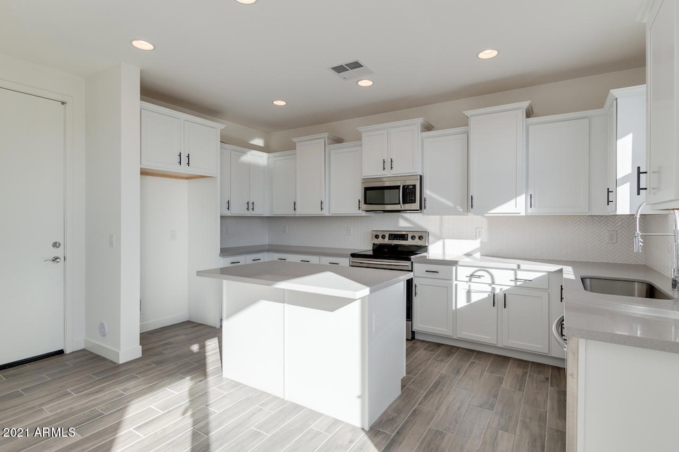 5528 S Dillon, Mesa, AZ 85212 - photo 1