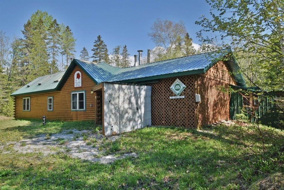 Maine Country Off Grid Home for Sale...