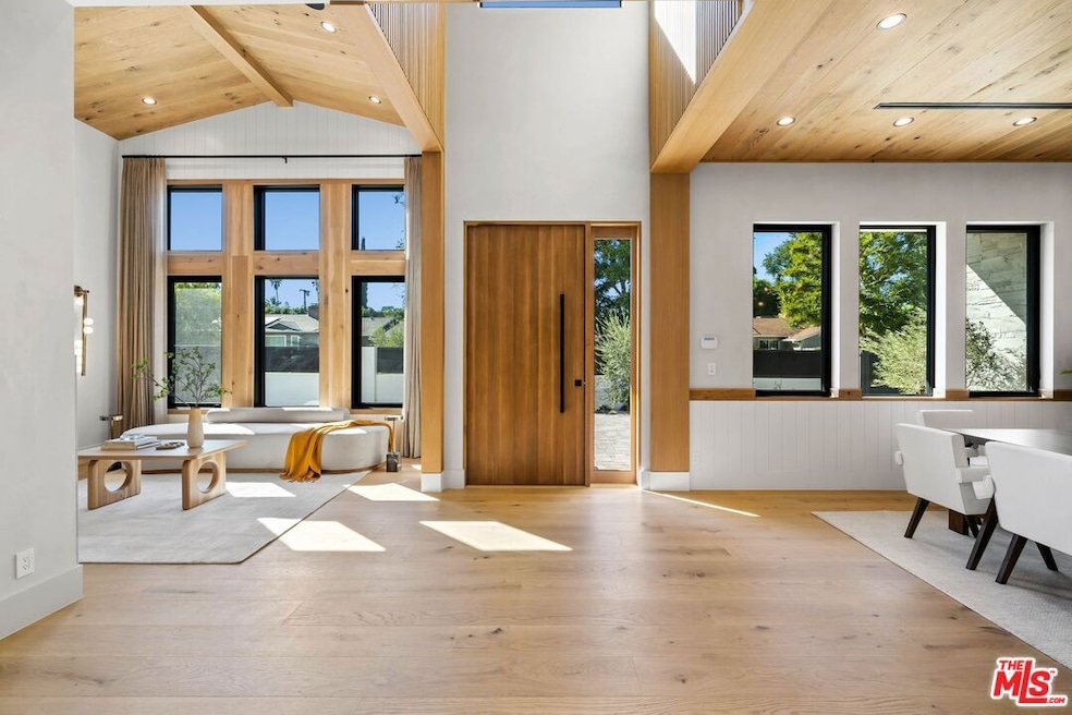 For Sale $5,649,000 • Co-Listing Agent