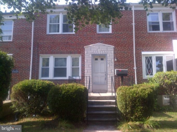 1624 Ingram Rd, Baltimore, MD 21239 - photo 1