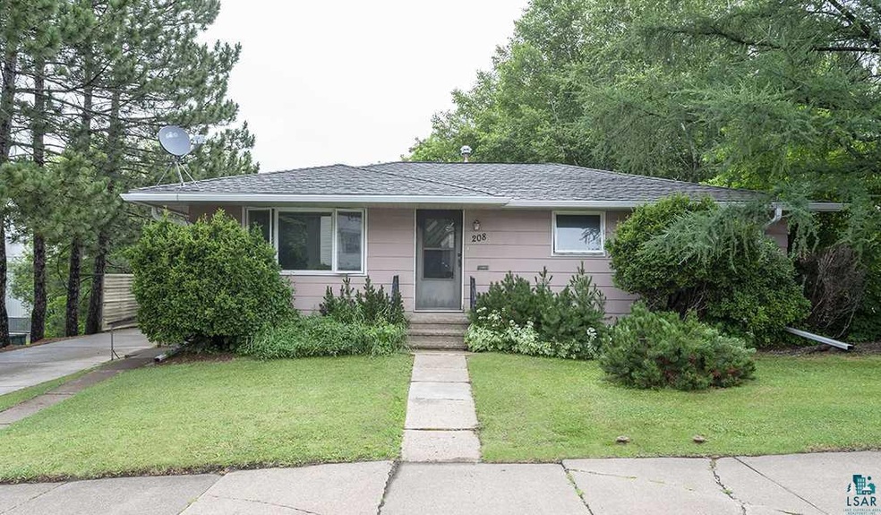 208 6th Ave, Duluth, MN 55810 - photo 1