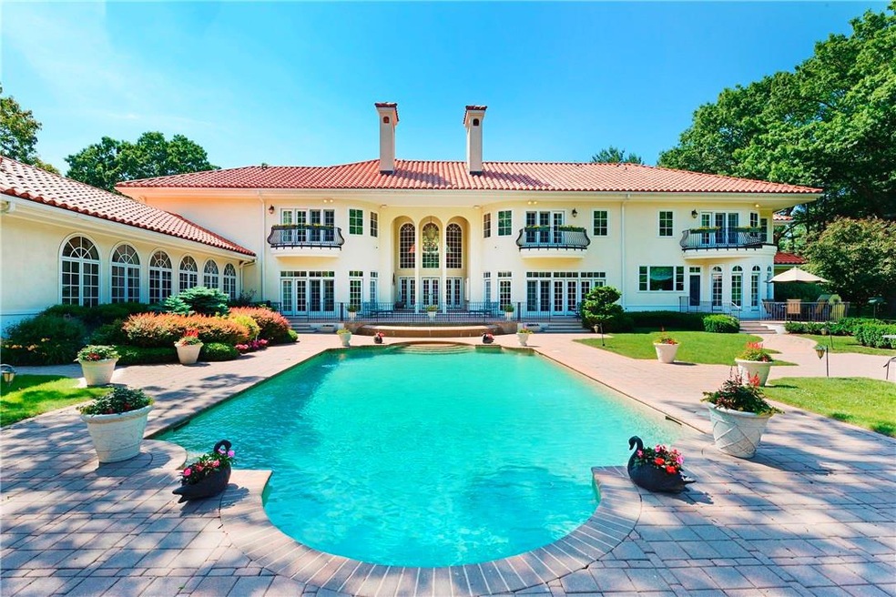 120 Polly Pk Rd, Rye, NY 10580 - photo 1