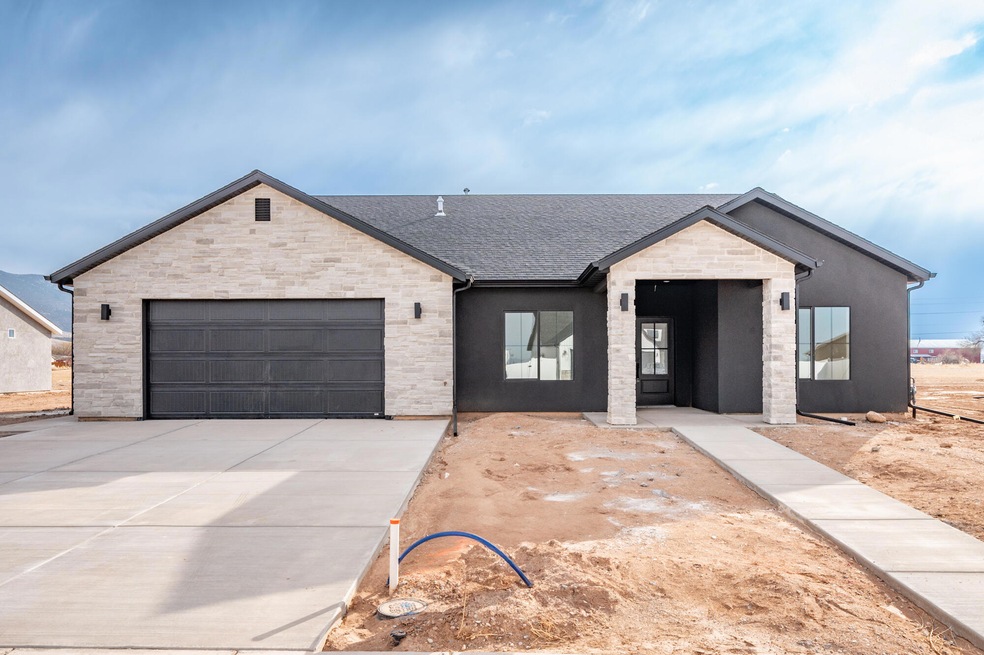 878 E Winchester Dr, Enoch, UT 84721 - photo 1