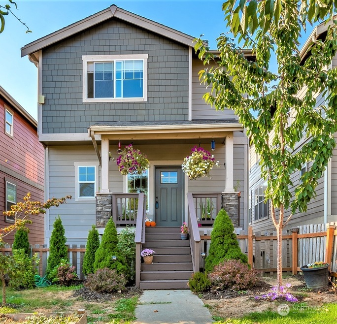 Sold $450,000 • Co-Listing Agent