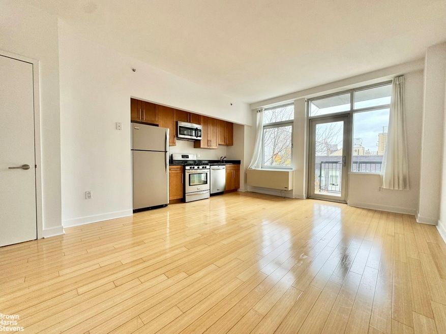 350 Wadsworth Ave unit 4C, New York, NY 10040 - photo 1