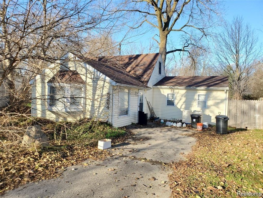 5264 Flushing Rd, Flushing, MI 48433 - photo 1