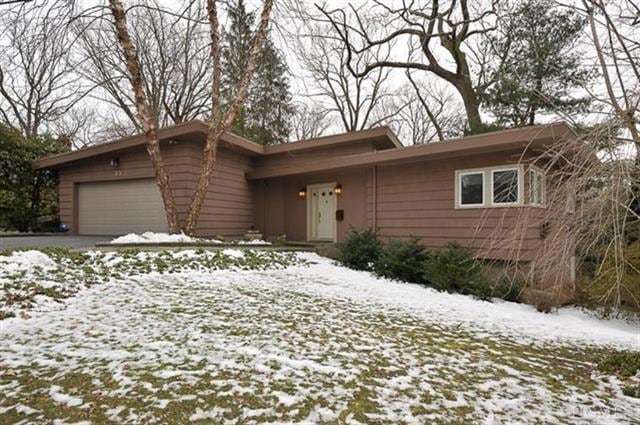 33 Club Way, Hartsdale, NY 10530 - photo 1