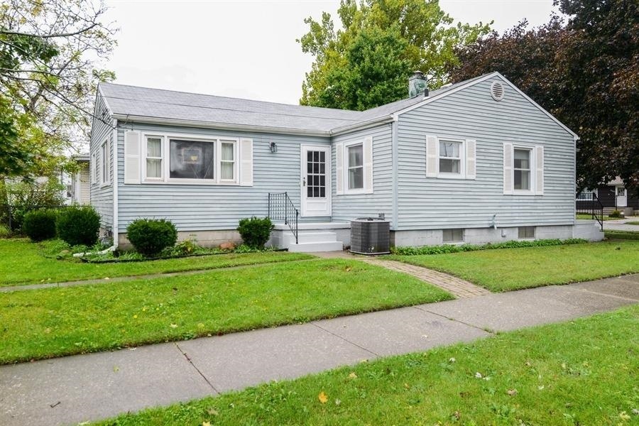 3450 Franklin St, Highland, IN 46322 - photo 1