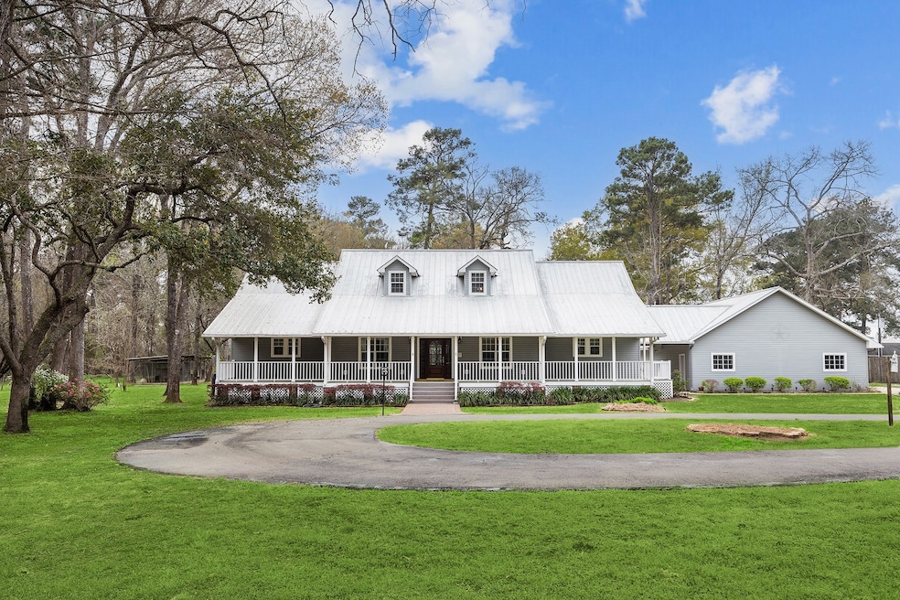 25200 Decker Prairie Rosehl Rd, Magnolia, TX 77355 - photo 1