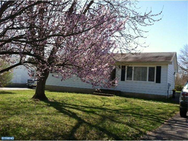 102 Lingo Dr, Dover, DE 19901 - photo 1