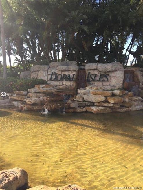 7233 NW 113th Ct, Doral, FL 33178 - photo 1