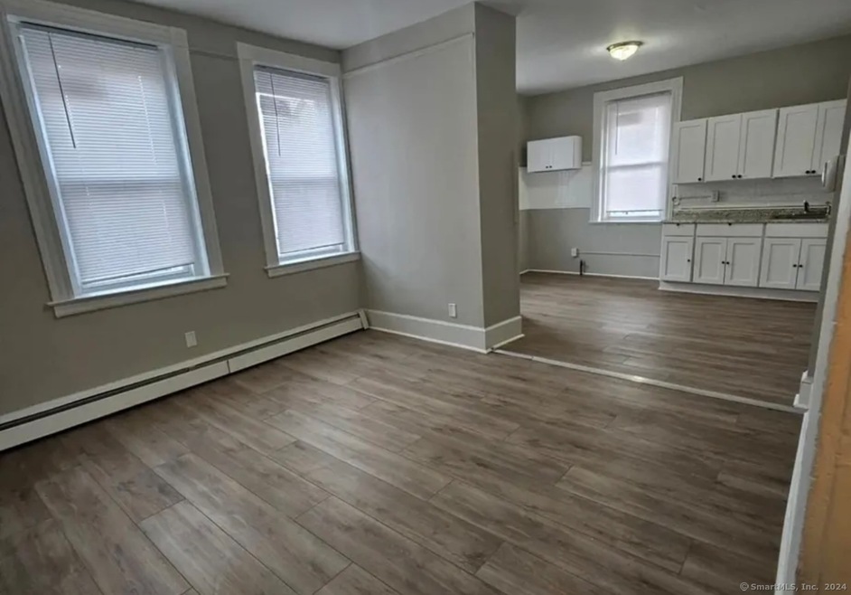 246 Columbus Ave unit 2nd floor, New Haven, CT 06519 - photo 1