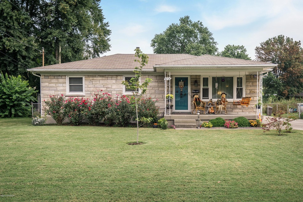 8904 Mahoney Drive-02