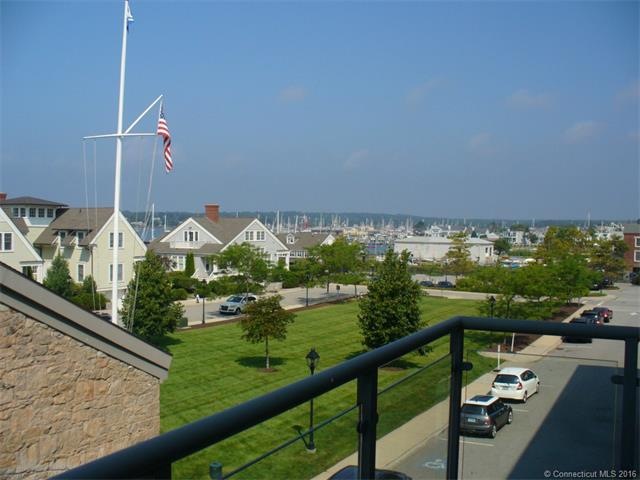 32 Water St unit 29, Stonington, CT 06378 - photo 1