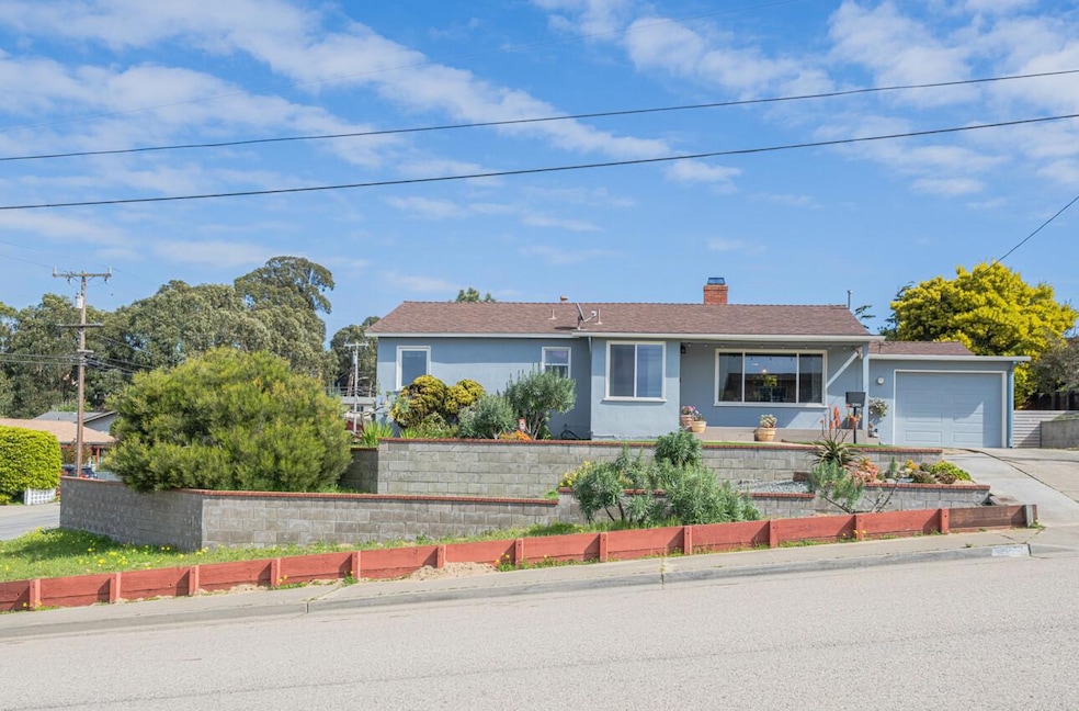 Sold $830,000 • Co-Listing Agent