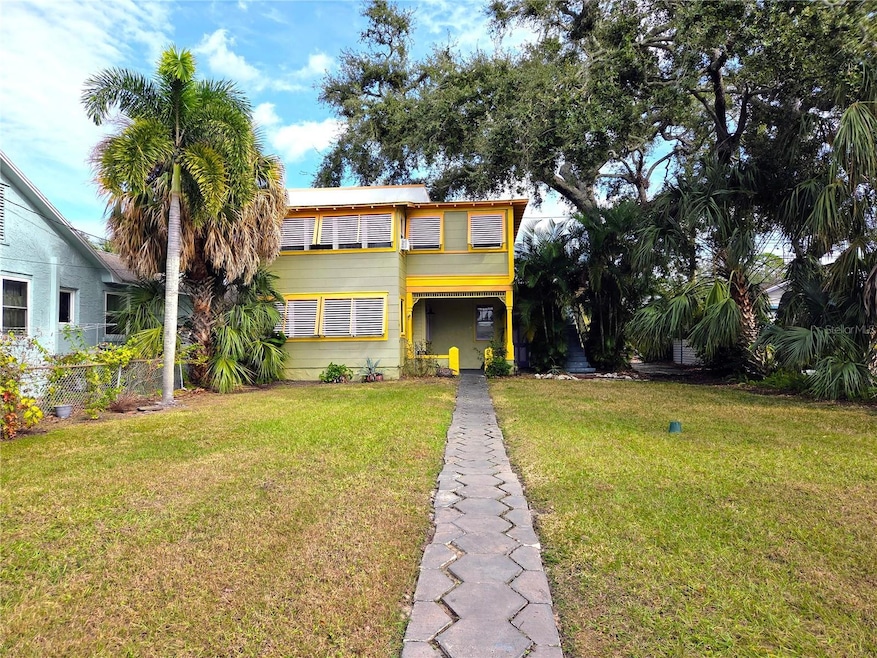 2808 56th St S unit Upper, Gulfport, FL 33707 - photo 1