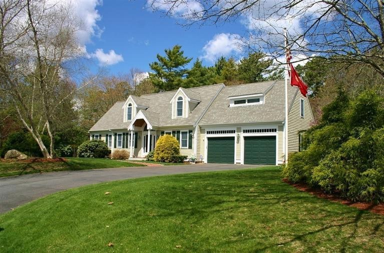 24 Melissa Ln, Cotuit, MA 02635 - photo 1