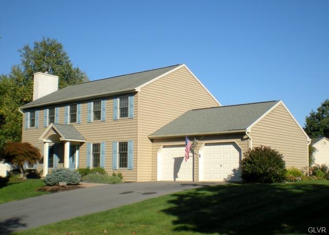 5285 Townsquare Dr, Macungie, PA 18062 - photo 1