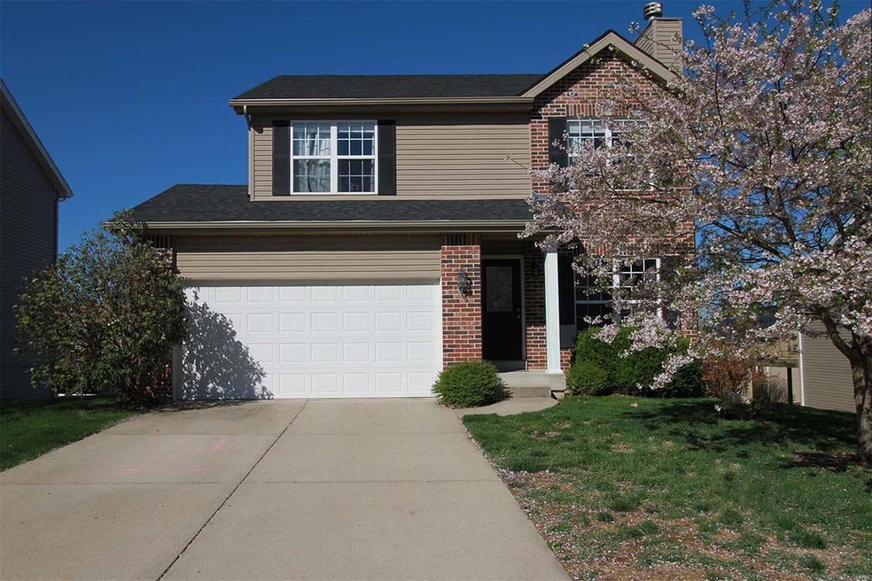 2282 Amberleigh Dr, Maryville, IL 62062 - photo 1