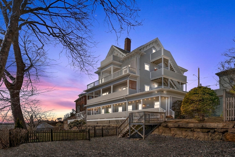 53 Summer St unit 2, Gloucester, MA 01930 - photo 1