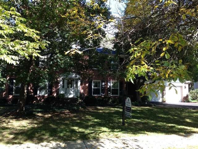 109 W Farnham Ln, Wheaton, IL 60189 - photo 1