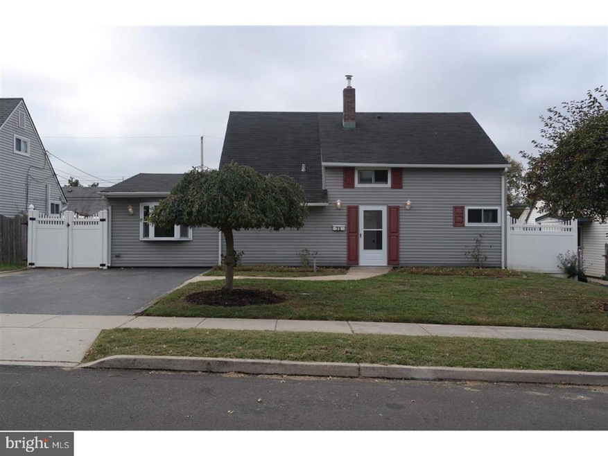 71 Ailanthus Ln, Levittown, PA 19055 - photo 1