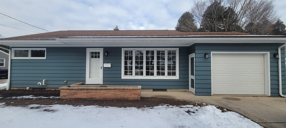 2018 Menasha Ave, Manitowoc, WI 54220 - photo 1