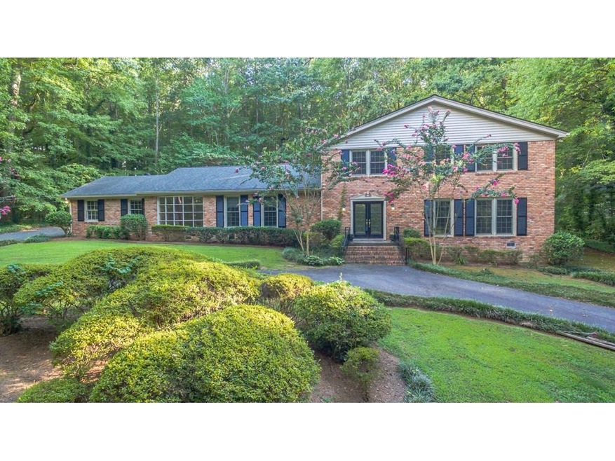 5415 Oxbow Rd, Stone Mountain, GA 30087 - photo 1