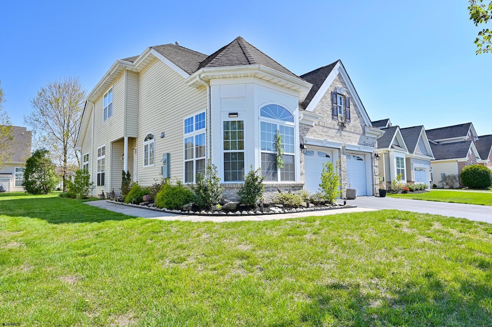 For Sale $439,900 • Co-Listing Agent