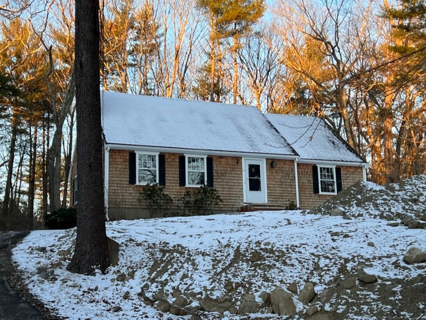 16 Flint St, North Reading, MA 01864 - photo 1