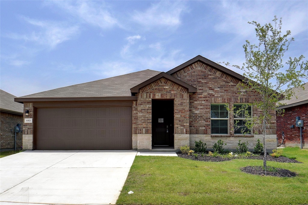 113 Anderson Mill St, Azle, TX 76020 - photo 1