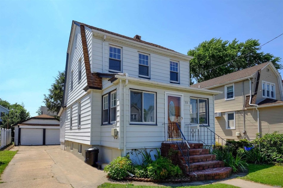 72 Cambridge St, Valley Stream, NY 11581 - photo 1