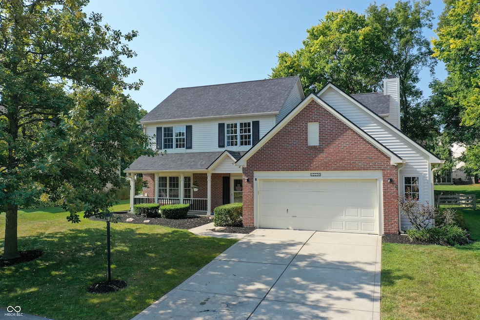 12230 Cobblestone Dr, Fishers, IN 46037 - photo 1