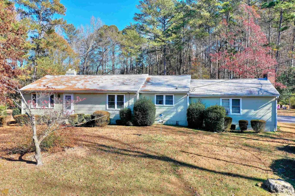 2014 Killian Hill Rd, Snellville, GA 30039 - photo 1