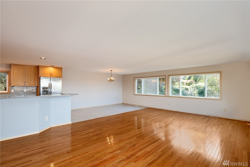 1536 S 258th Ct, Des Moines, WA 98198 - photo 1