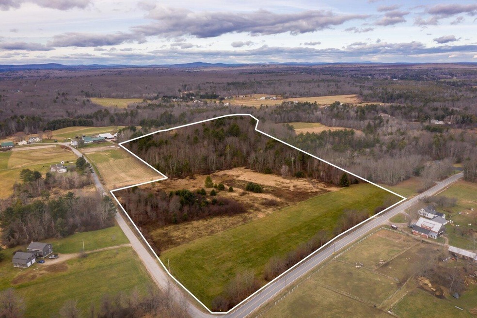 001-74OldNorthBerwickRoad-Lyman-ME-04002