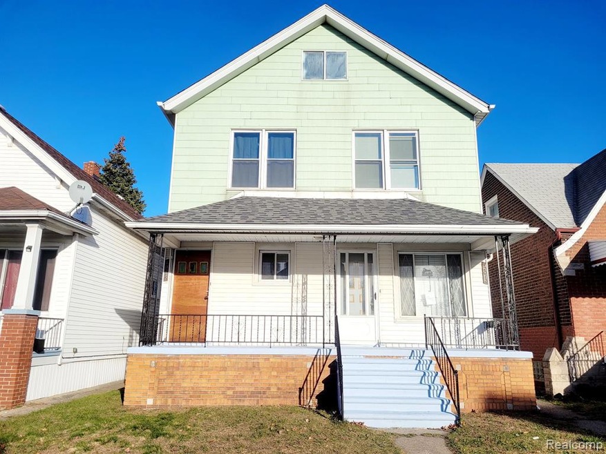 12012 Mitchell St, HamtraMcK, MI 48212 - photo 1